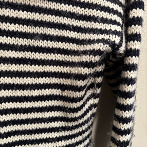 Banana Republic neck and Cream Striped cowl neck Sweater wool cabin core - Picture 11 of 12